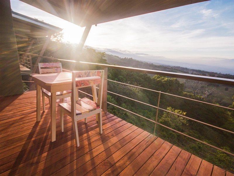 Chayote Lodge Naranjo  ภายนอก รูปภาพ