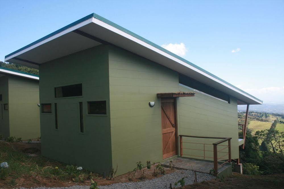 Chayote Lodge Naranjo  ภายนอก รูปภาพ